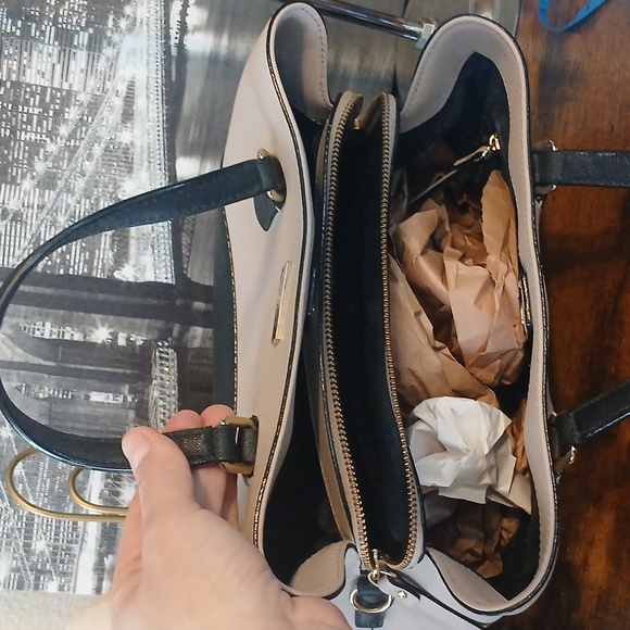 KATE SPADE Timeless Beige and Black Structured Tote Bag LIKE NEW - Picture 7 of 12